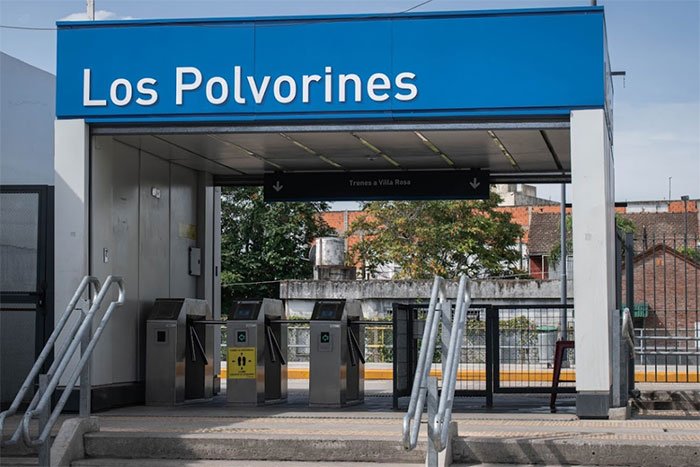 estacion los polvorines tren belgrano norte